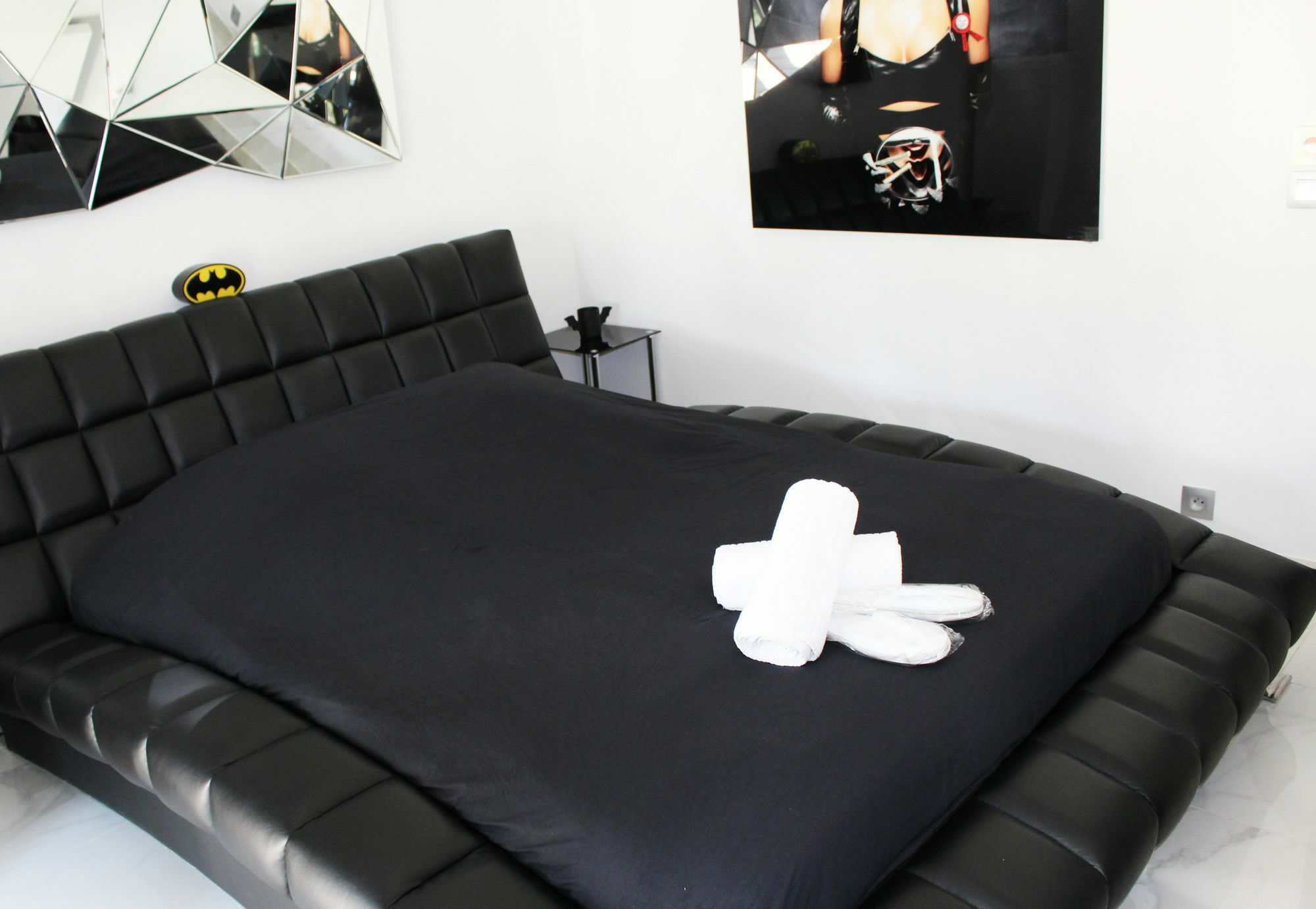 Shangtasia Luxury Art Room Grimaud Exterior foto