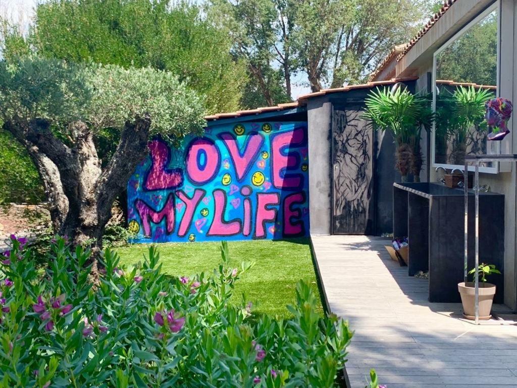 Shangtasia Luxury Art Room Grimaud Exterior foto